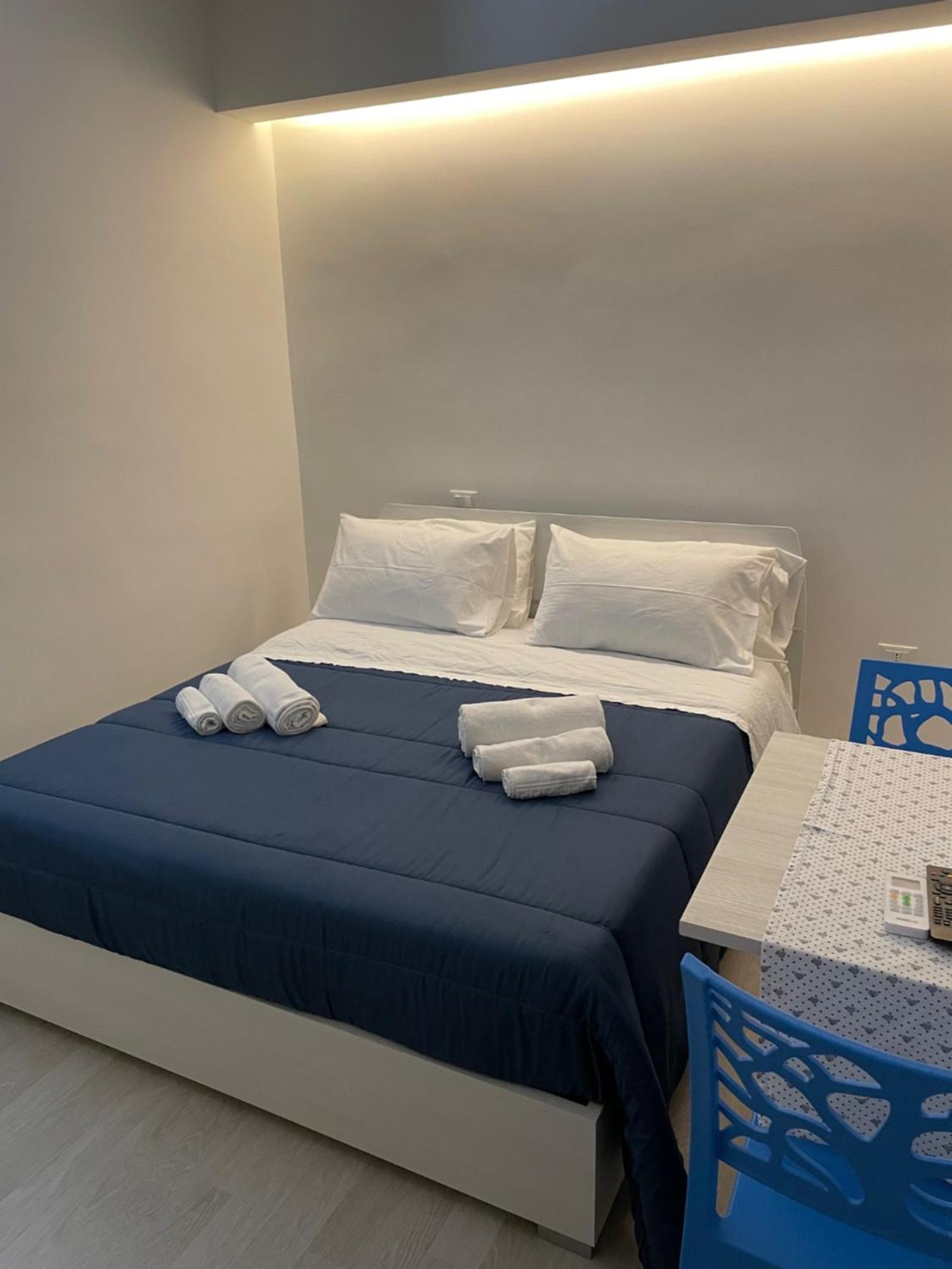 Attico Lady D Hotel Paola Ngoại thất bức ảnh